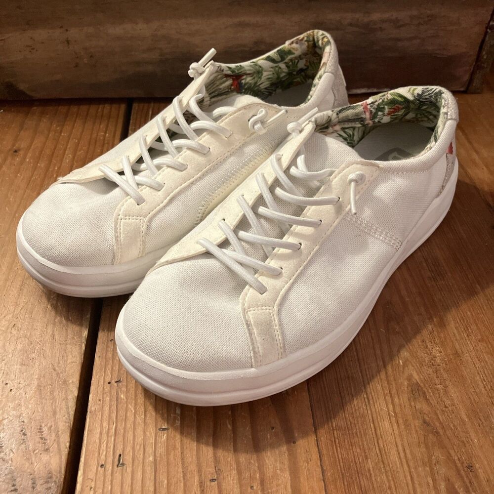 Hey Dude Karina Coconut White Canvas Sneakers Casual Slip-On Comfort Sz 7
